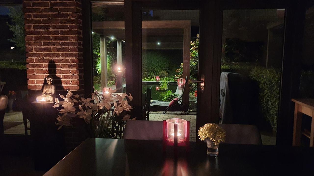 Downtown Hideaway, B&B Grand Deluxe Eindhoven Ngoại thất bức ảnh