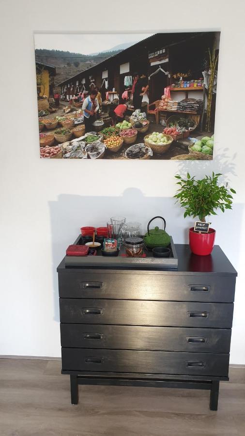 Downtown Hideaway, B&B Grand Deluxe Eindhoven Ngoại thất bức ảnh