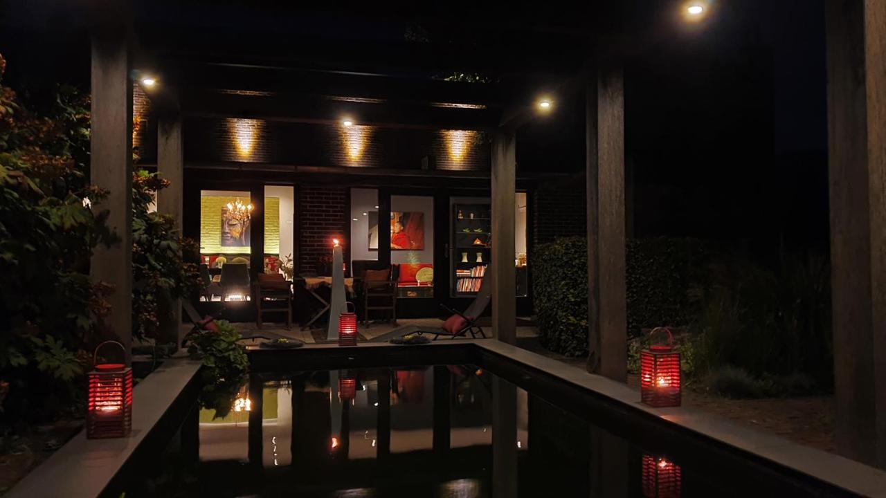 Downtown Hideaway, B&B Grand Deluxe Eindhoven Ngoại thất bức ảnh
