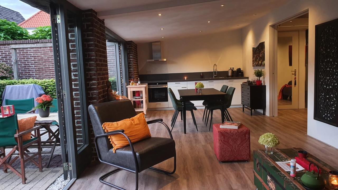 Downtown Hideaway, B&B Grand Deluxe Eindhoven Ngoại thất bức ảnh